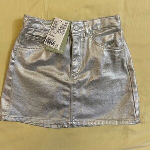 H&M Girls silver skirt